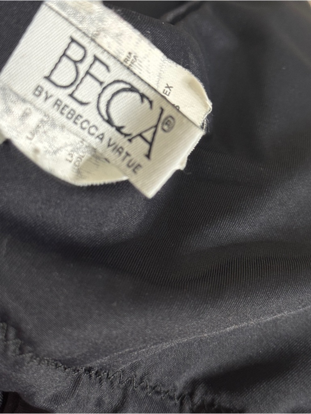 Becca Electric Current Macrame One Piece Swimsuit Black Size S - Picture 5 of 5